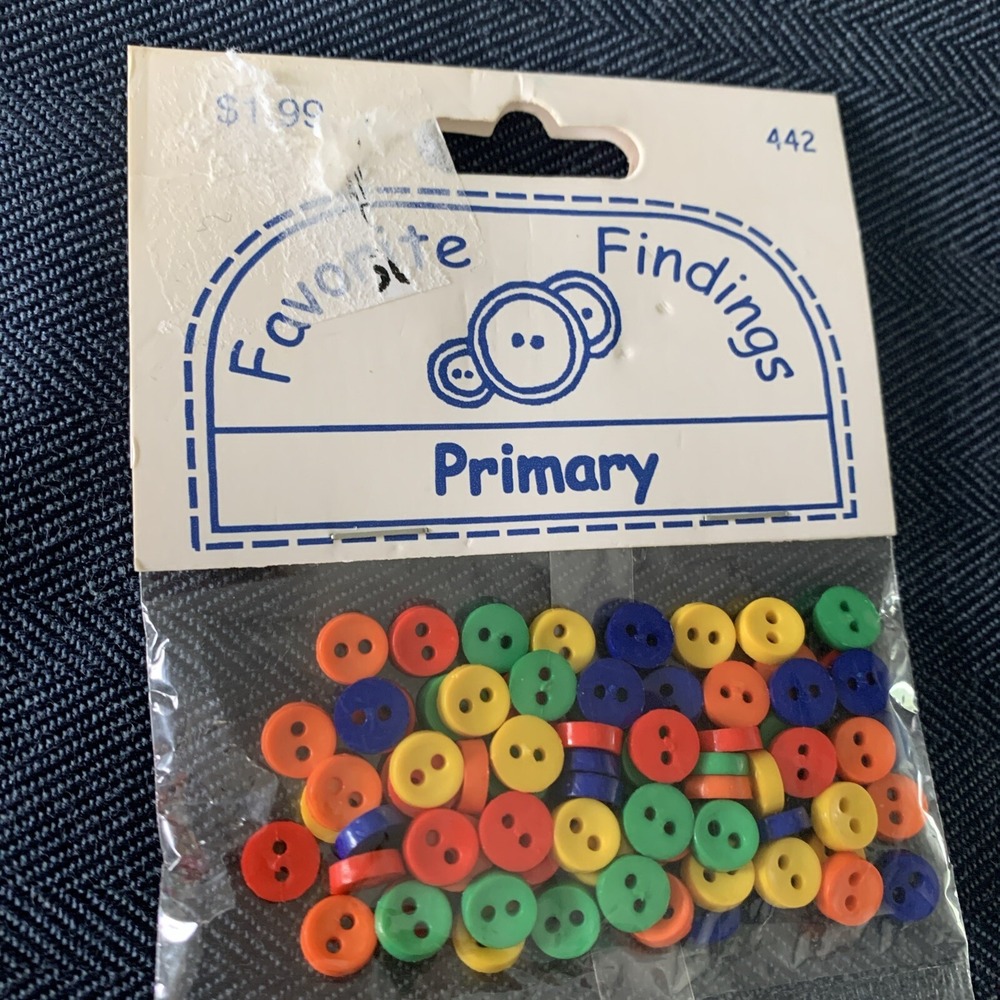 Favorite Findings Multi-Color Primary Colors Miniature Round Flat Buttons 75ct - Picture 5 of 6